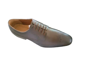 Hot Selling 2026 Business Dress Shoes for Men in Genuine Leather Stylish Party Shoes Customized for a Fashionable Look