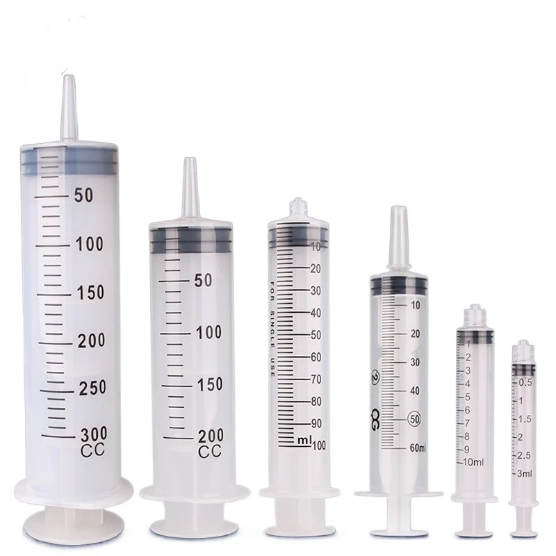 Пластиковый шприц с винтовым шприцем большой