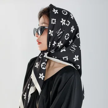 Custom Make Muslim Scarf Women Classic Digital Printing Satin Silk Scarf 90*90 cm Square Silk Scarf