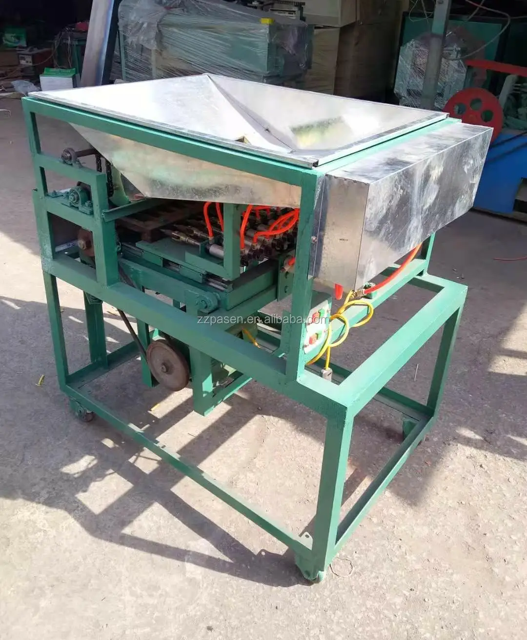 Fully Automatic Macadamia Nut Saw Machine Macadamia Nut Opening Machine Electric Macadamia Nut Cracker Machine
