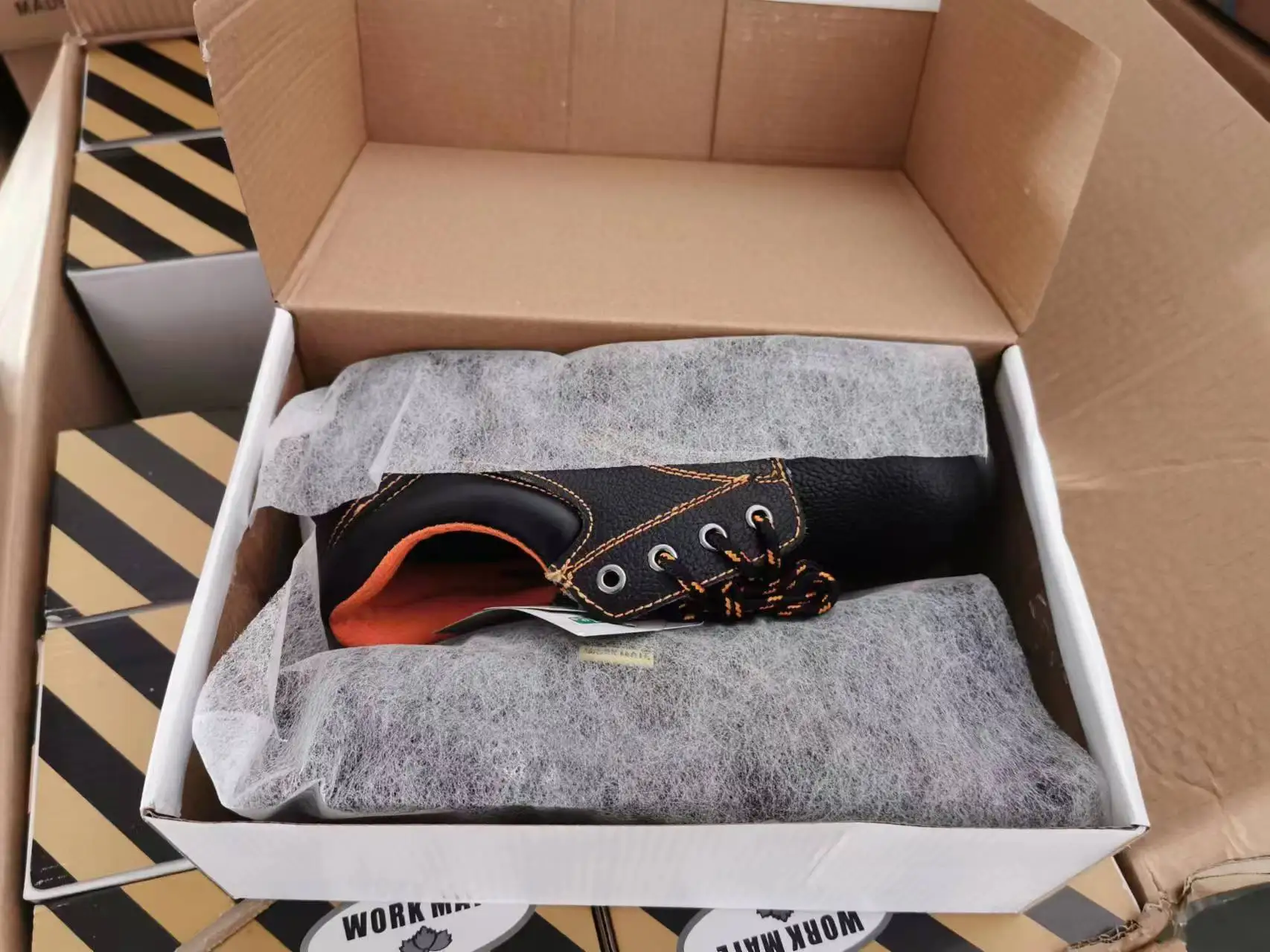 Packaging & shipping specifications