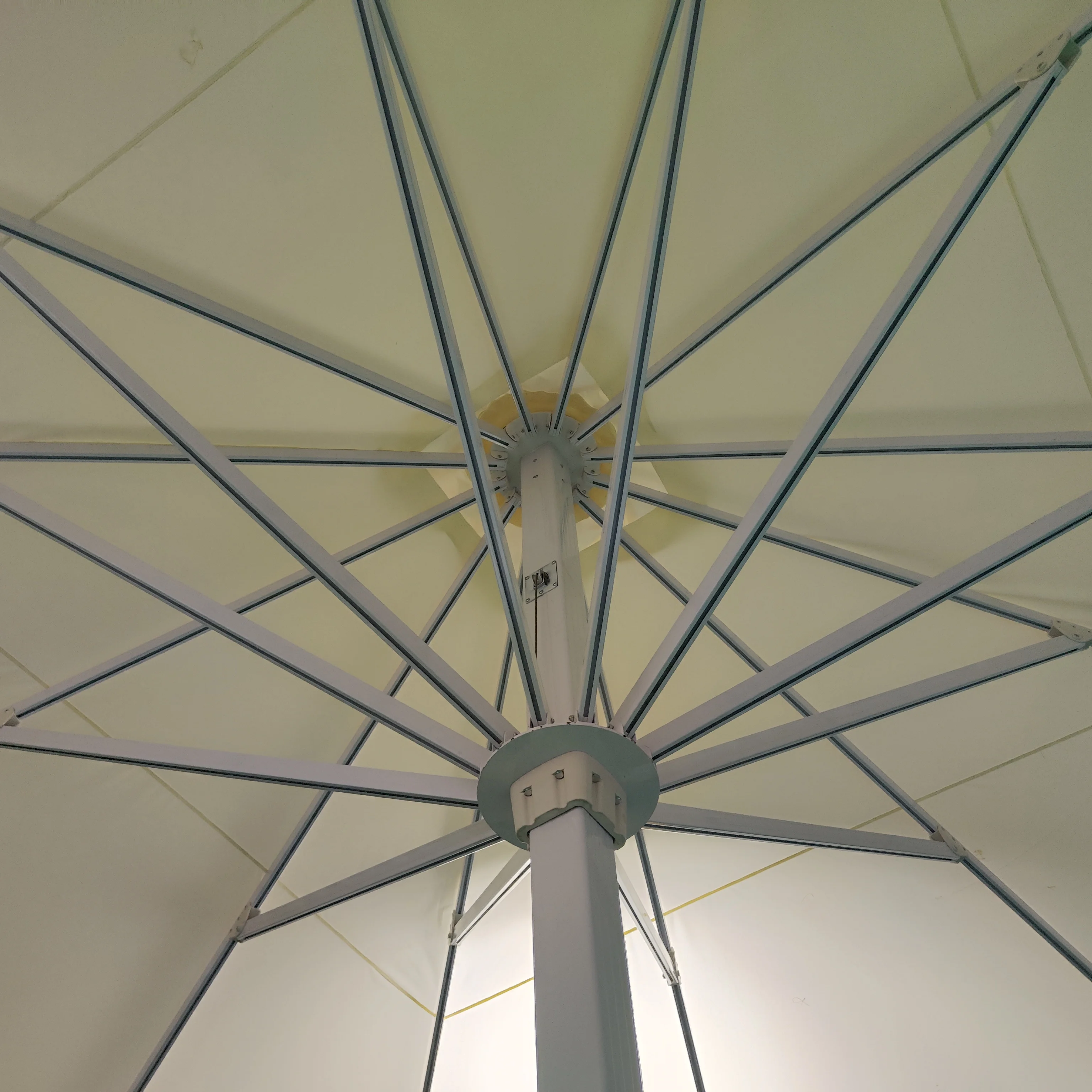 Customized Big Size Huge Outdoor Umbrella Bear Coffee Drink Bar Parasol