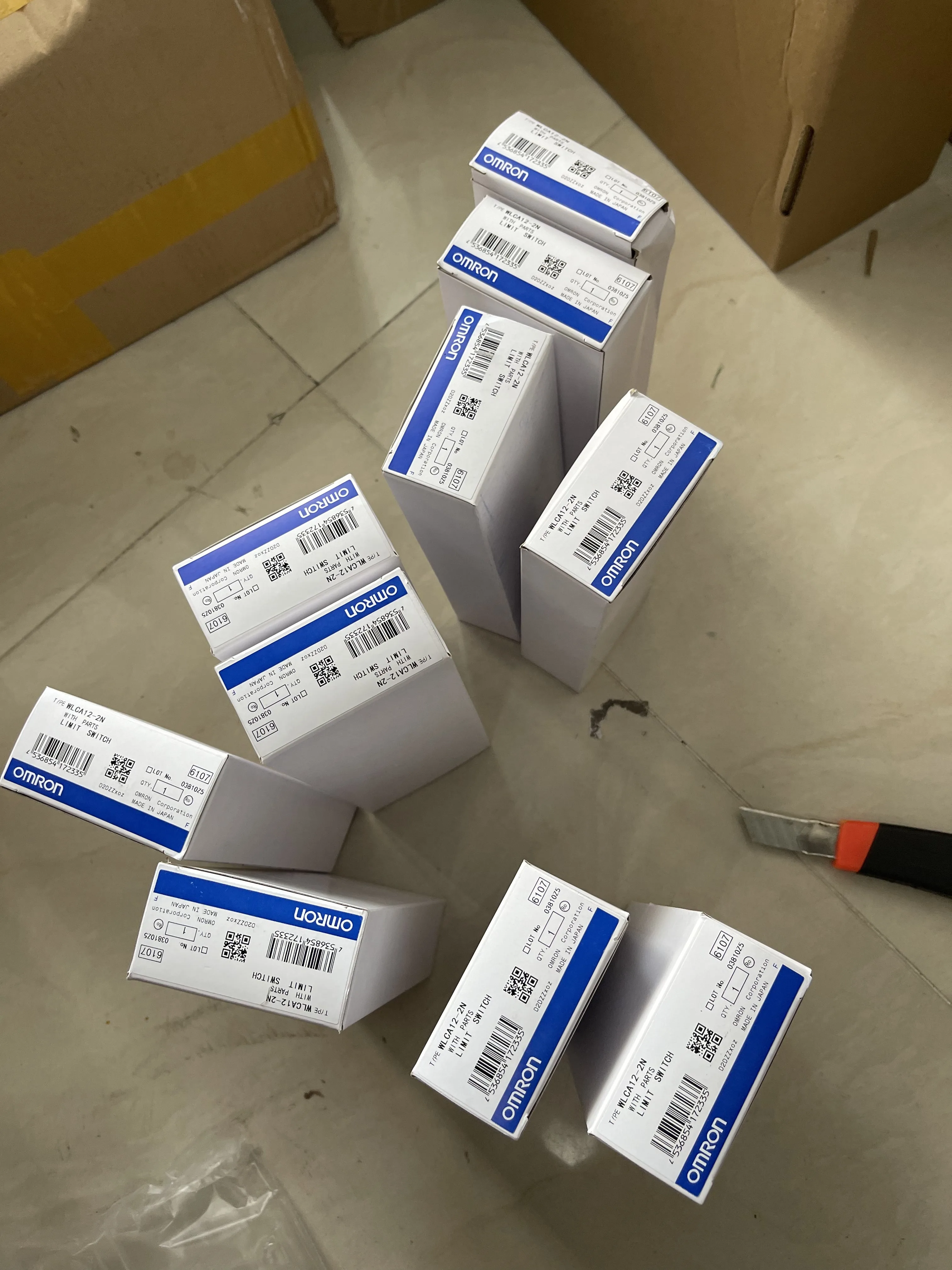 Omron Limit Switch WLCA12-2N