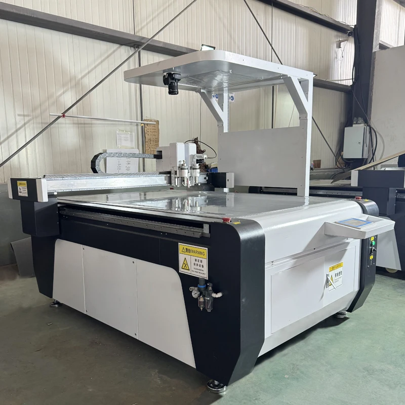 ZXT Digital CNC Automatic Flatbed Paper Cardboard Feeding Cutting Plotter Advertising KT Board Oscillation Knife Cutting Machine
