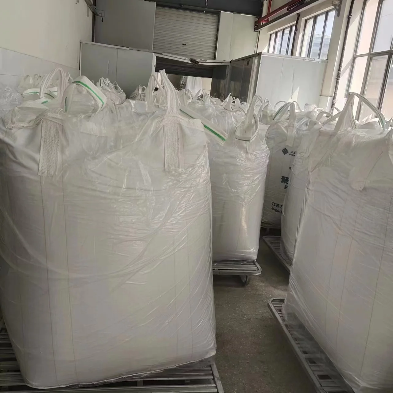 PET CZ-302 полиэстер ПЭТ бутылки лист жесткой упаковки Горячая канистра сырье для пластиковых бутылок