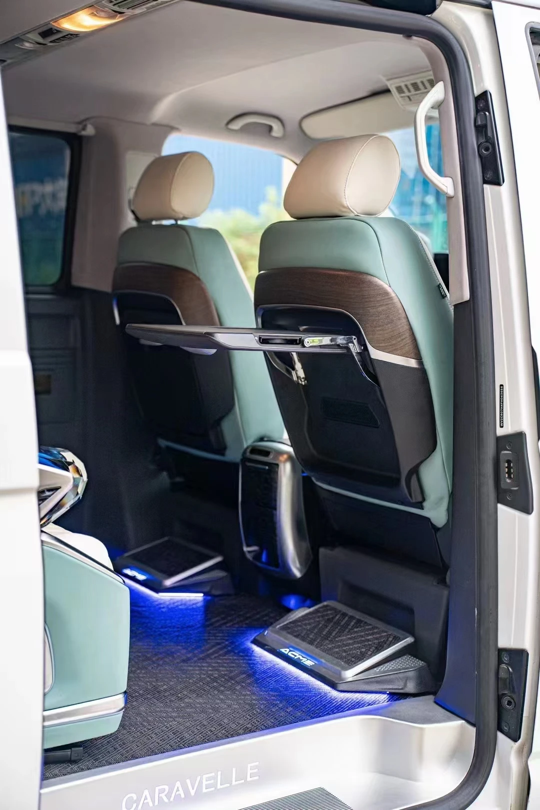 Sunny Crystal Throne Luxury Car Seat Custom VIP Recliner