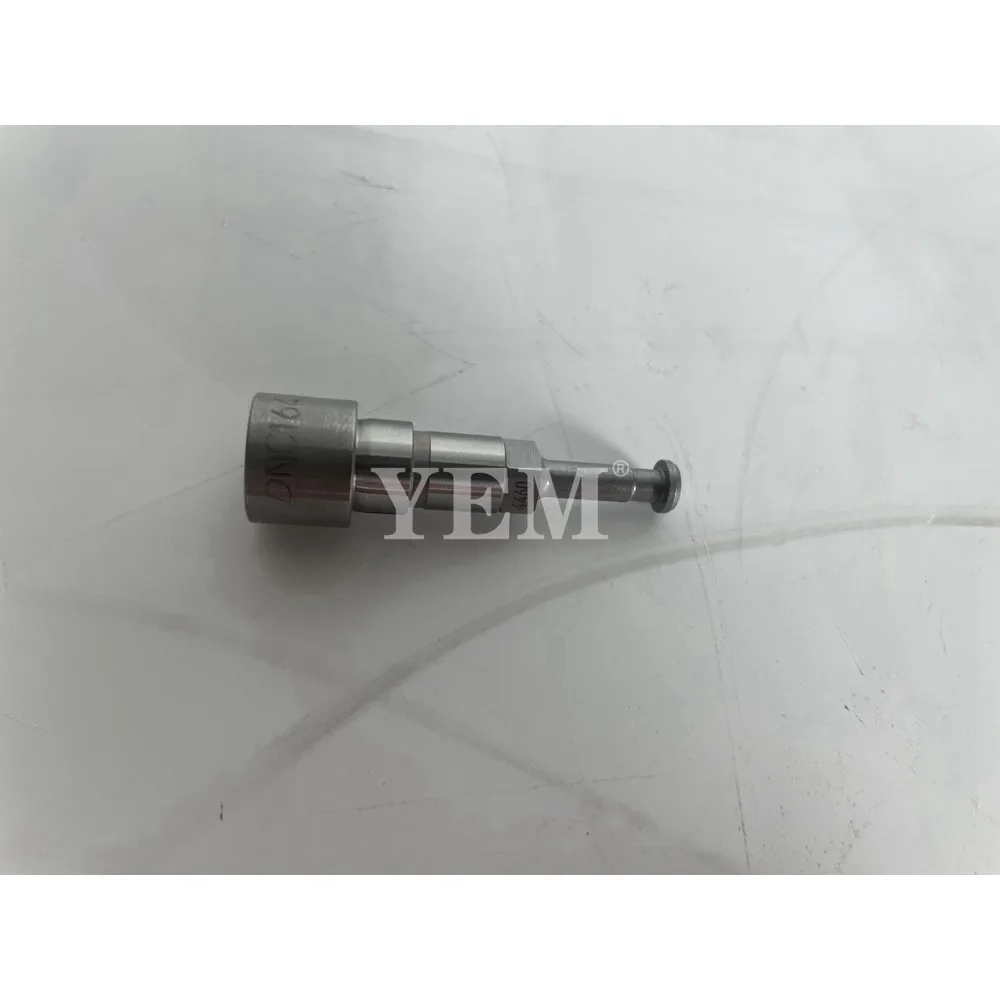 Hot Selling D1703 Plug 090150-4460 Fit for Kubota D1703 Engine