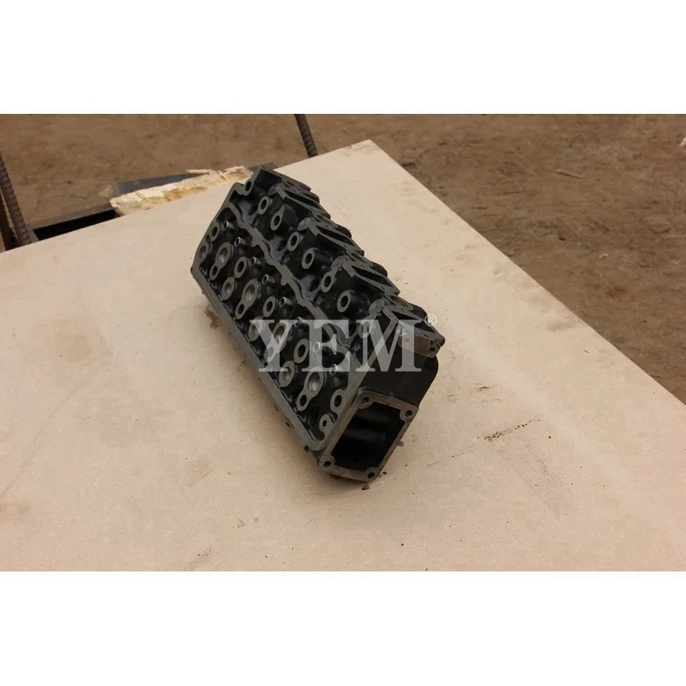 4D33 Cylinder Head for Mitsubishi Diesel Engine Parts 4