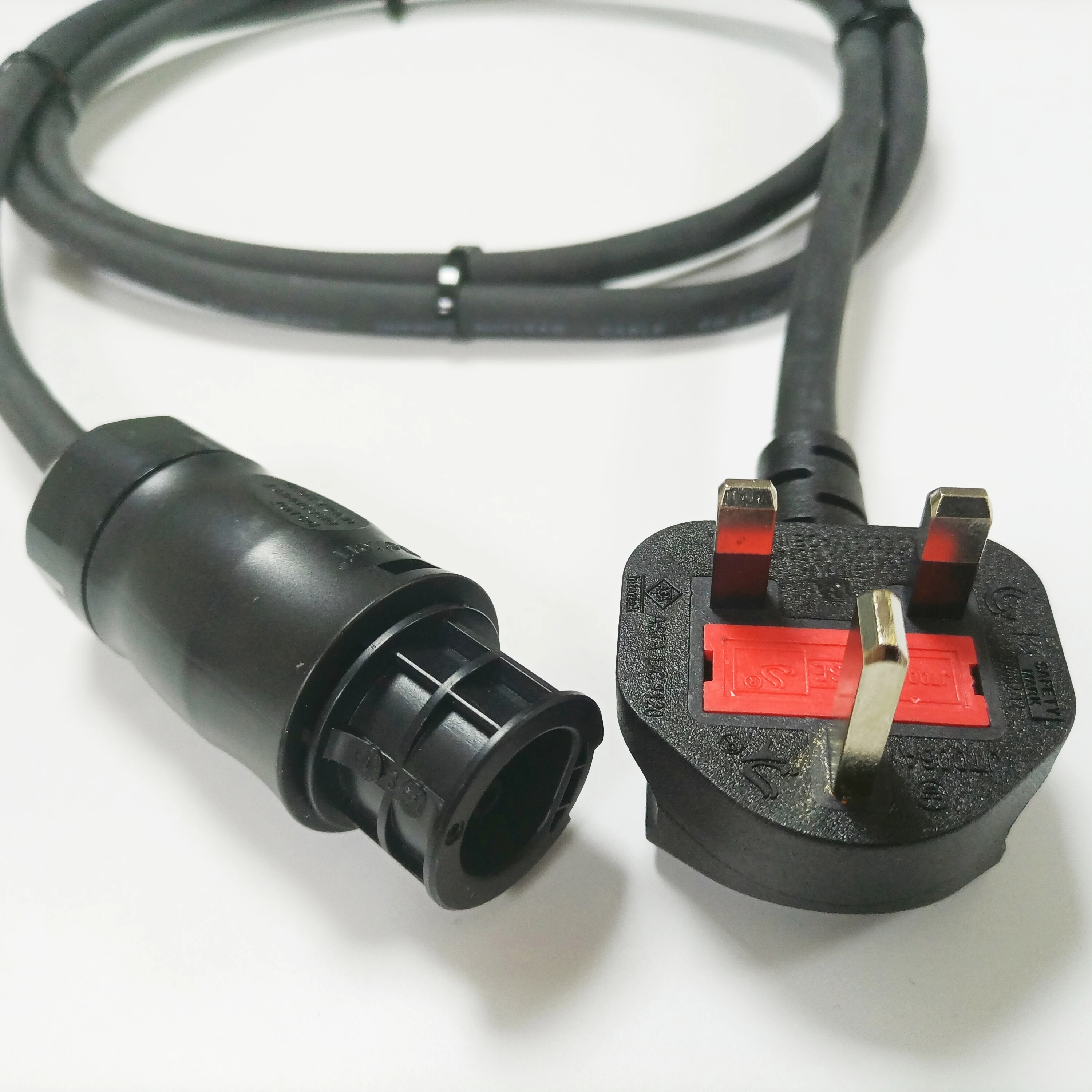 HB-Digital Betteri BC01 - Cable De Conexión Para Microinversor (5 M, Conector Hembra A Contacto De Protección, 3 X 2,5 Mm², H07RN-F, Cable De Goma Fotovoltaico, Solar CA, Cable De Conexión IP44