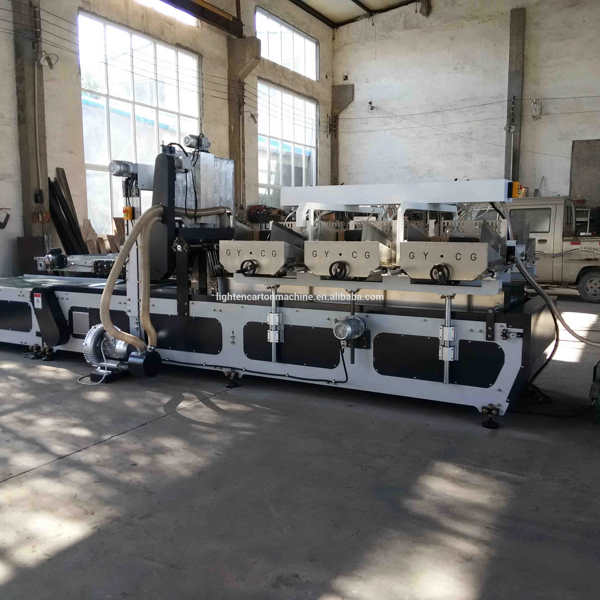 Automatic Corrugated Cardboard Partition Box Clapboard Machine
