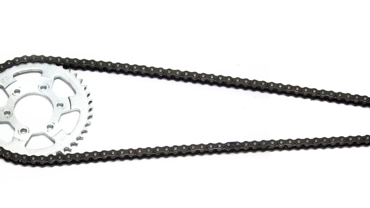 Guangzhou Factory Oem Good Quality Motorcycle Chain 420 420h 428 428h Chain And Sprockets Kits