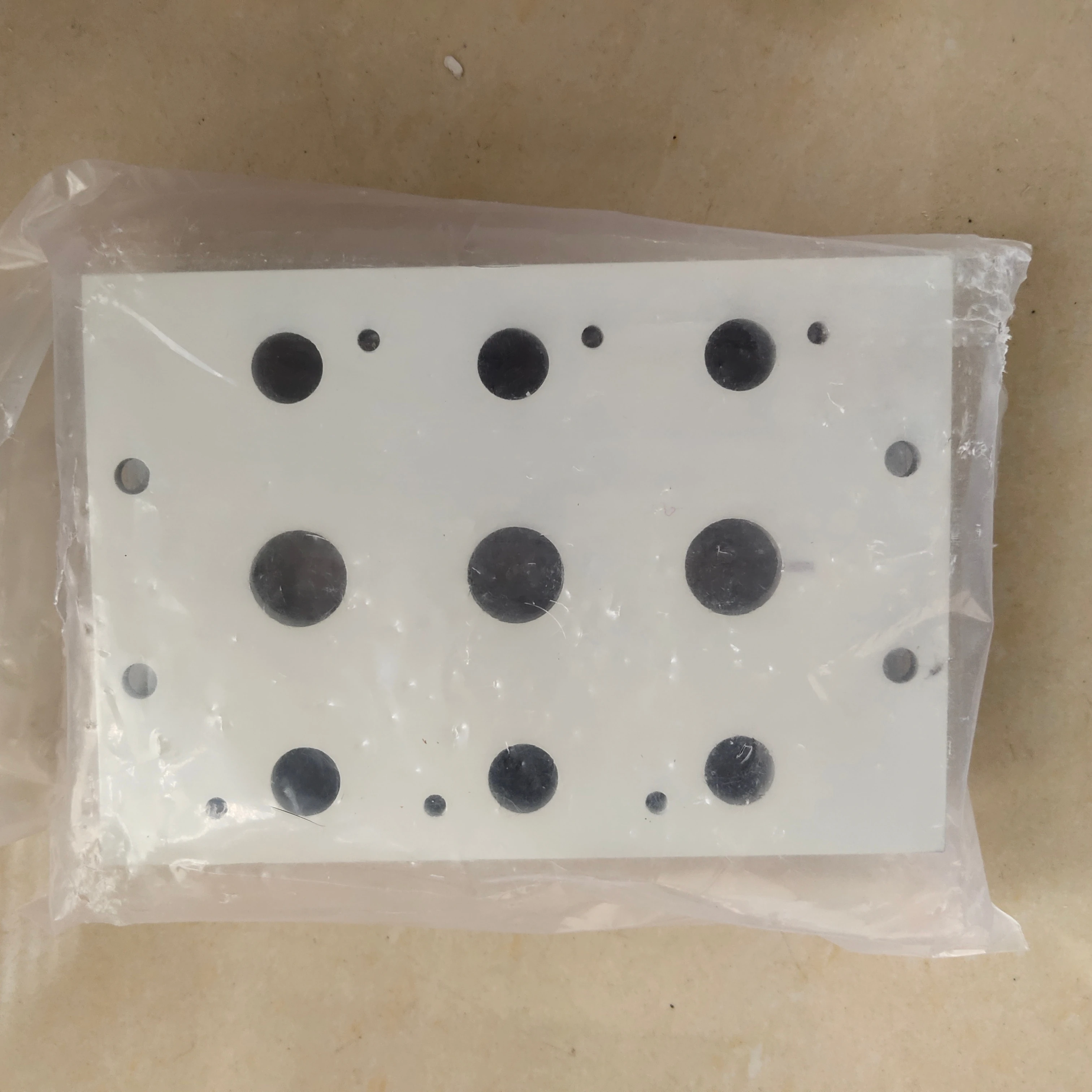 4V410 4V420 Pneumatisches Magnetventil-Multipolblock-Luftrücklaufplatte 4V400 400M-4F 6F 8F