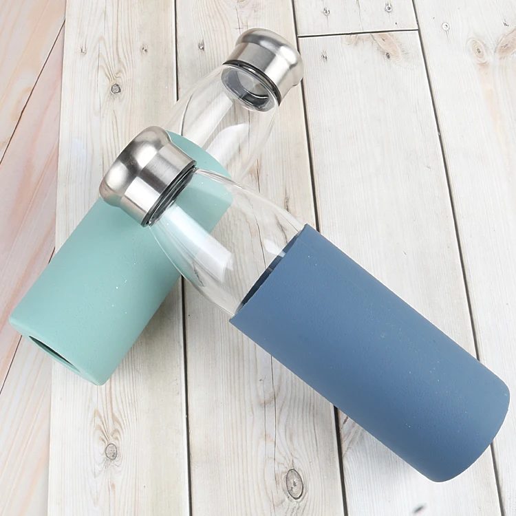 550ML Portable  Custom  colorful Silicone Sleeve Glass Water Bottle with Stainless Steel Lid