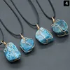 Apatite blu (oro con cordino in pelle)