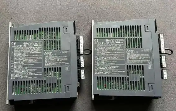 三菱 MR-J4W2-44B-MA011T033｜その他