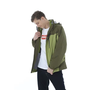 Autumn Windproof Breathable Dust-Proof Soft Shell Adult Outdoor Jackets with Zipper Closure and Patchwork Design