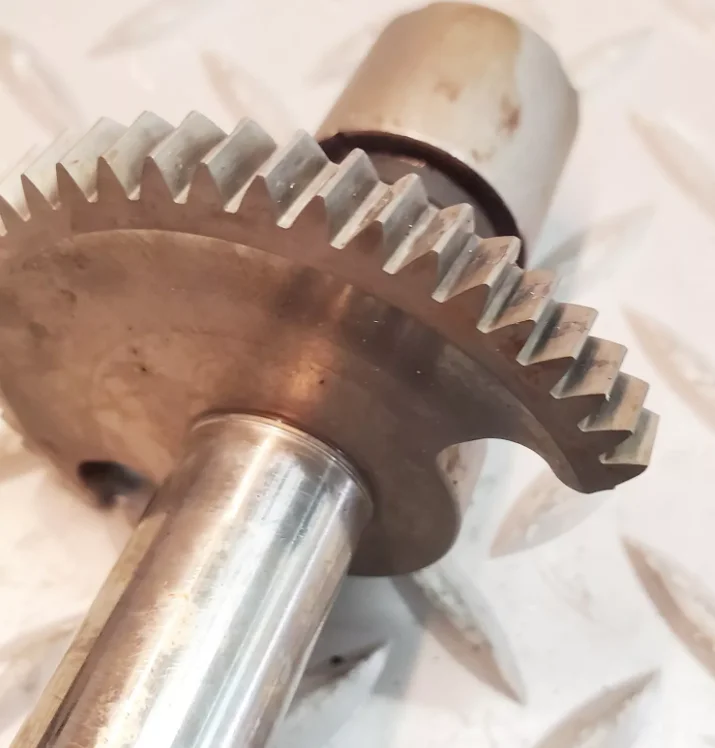 ミニクーパー エキセントリックシャフト N12 N16 R57 11377533888 新品部品