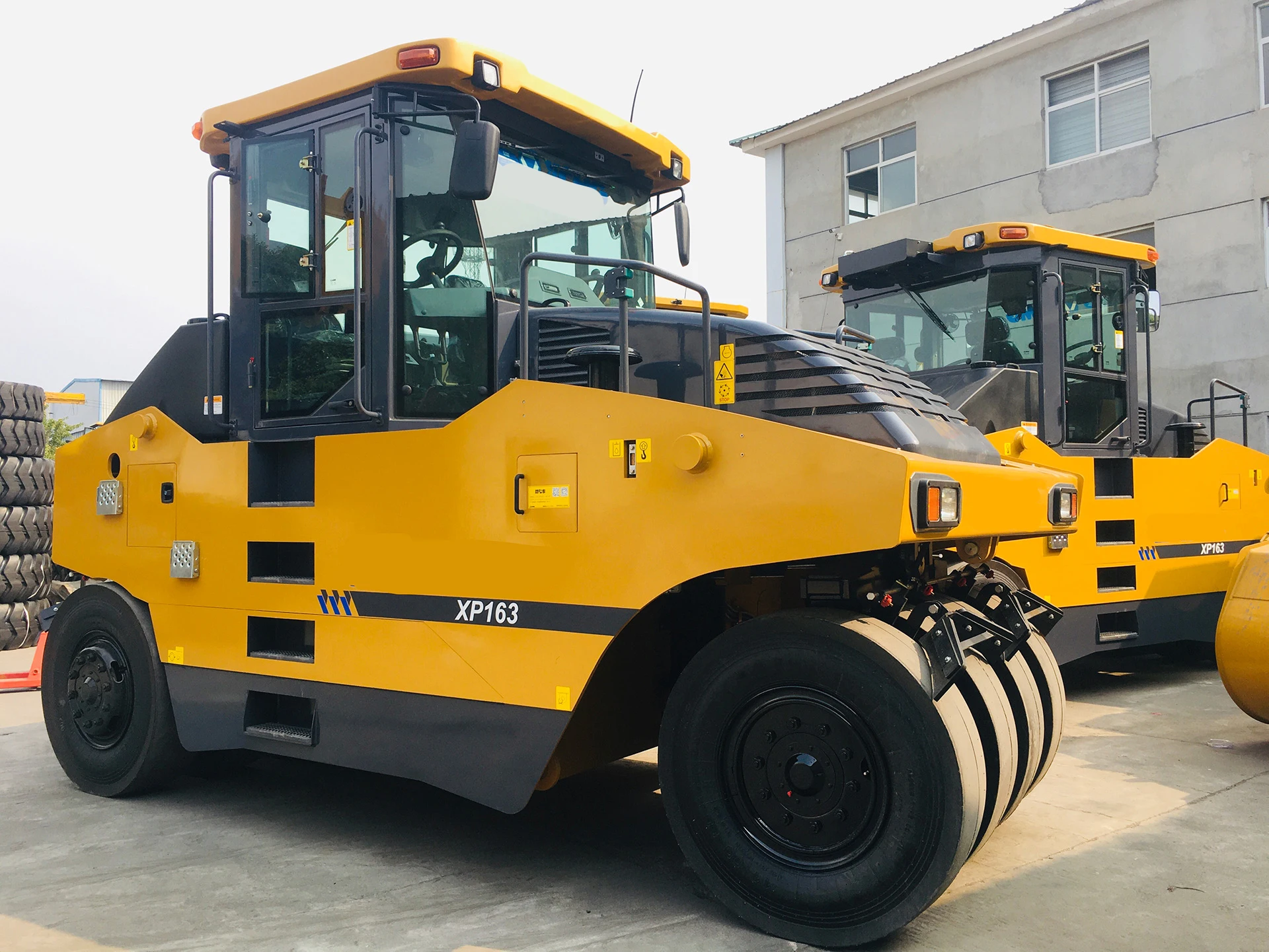 Новый шинный ролик XP163 16 тонн пневматический дорожный каток с запасными частями