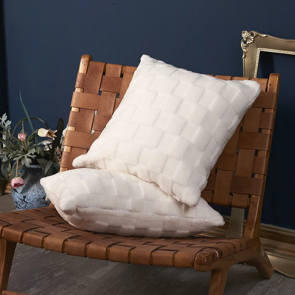 Housse de coussin blanche unie en velours granuleux double face à motif jacquard tridimensionnel pour canapé ou salon_voghion.com