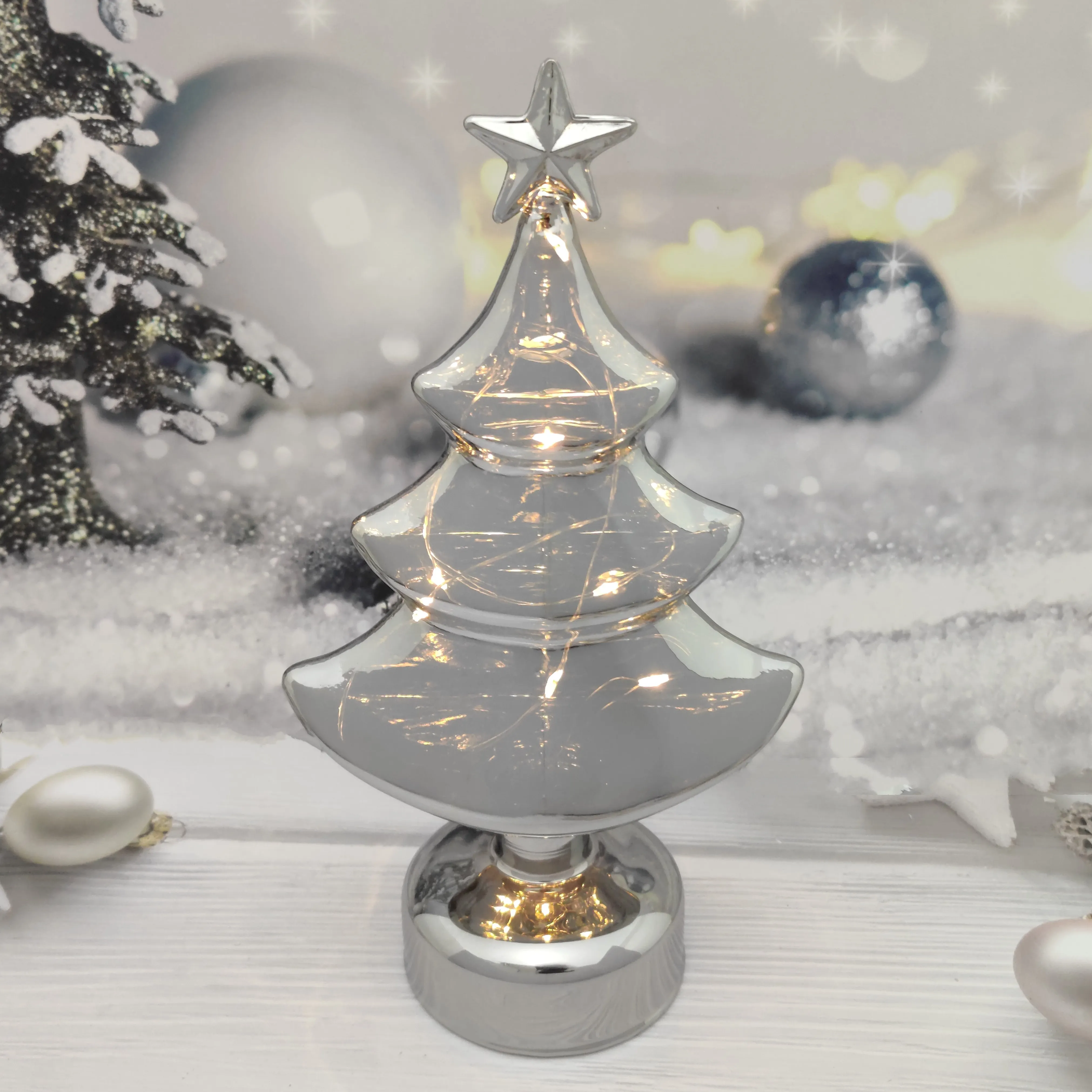 Wholesale battery operated led light up glass manufacturer ornament xmas tree decoration christmas new products