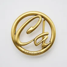 Carosung Custom Letter Logo Antique Solid Brass Buckles Private Labelled Round Women Plate Press Belt Buckle 38mm