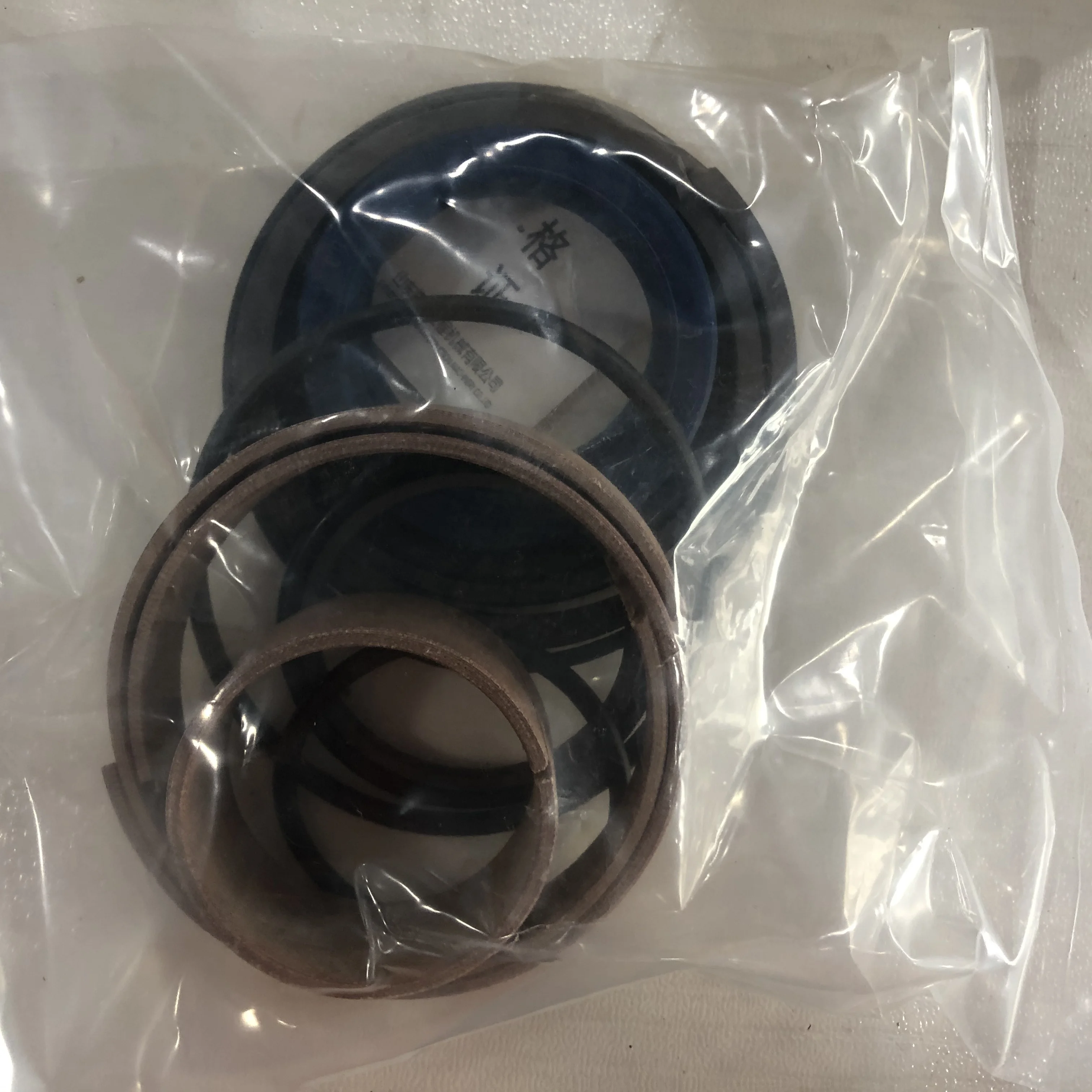 Wheel loader parts Hydraulic cylinder seal kit 4120005977001 