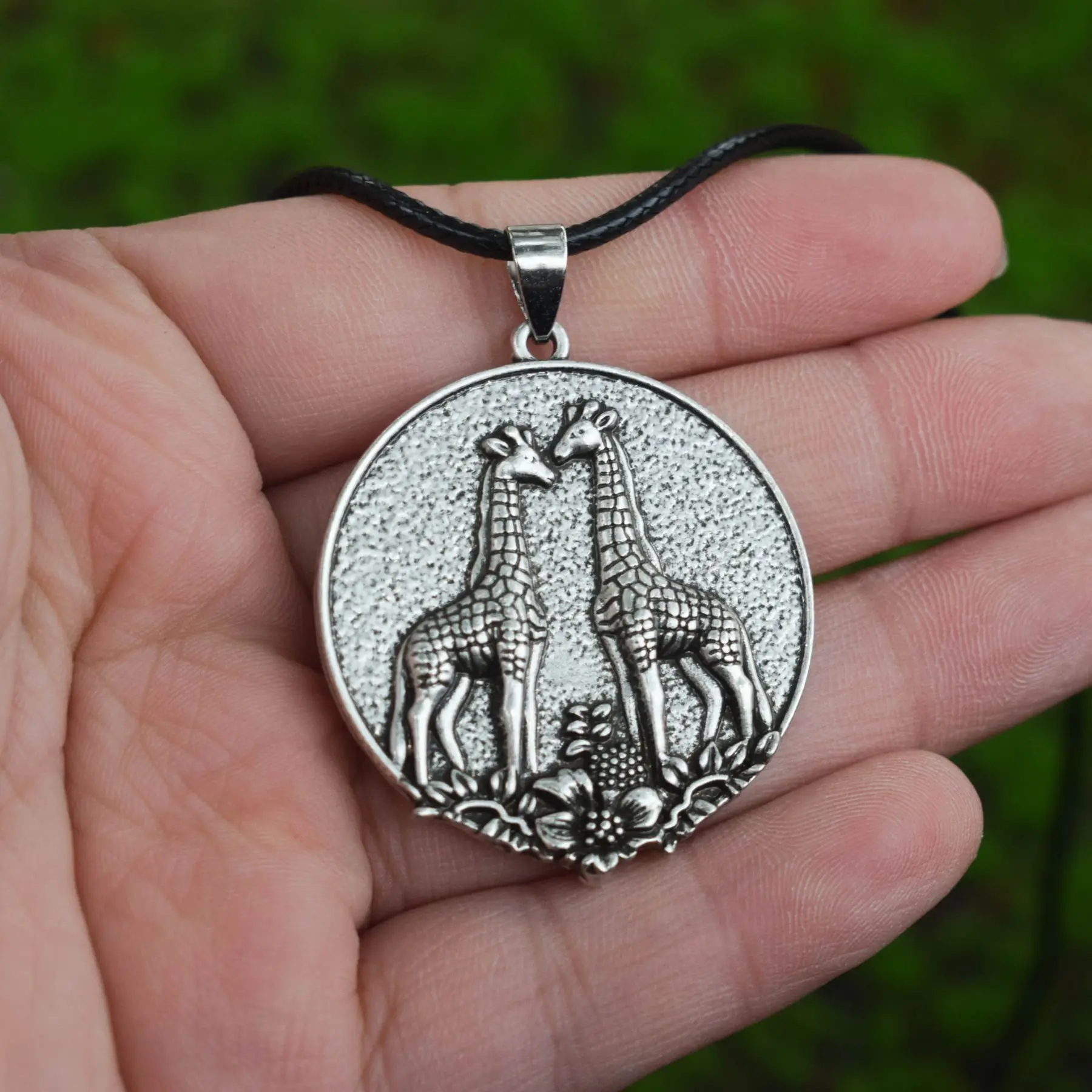 Pendentif Couple d'Amoureux en Or et Argent Pendentif Couple d'Amoureux en Or et Argent