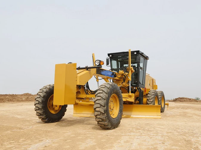 Chinese 16ton Motor Grader SEM921 with Front Dozer and Rear Ripper to Mexico