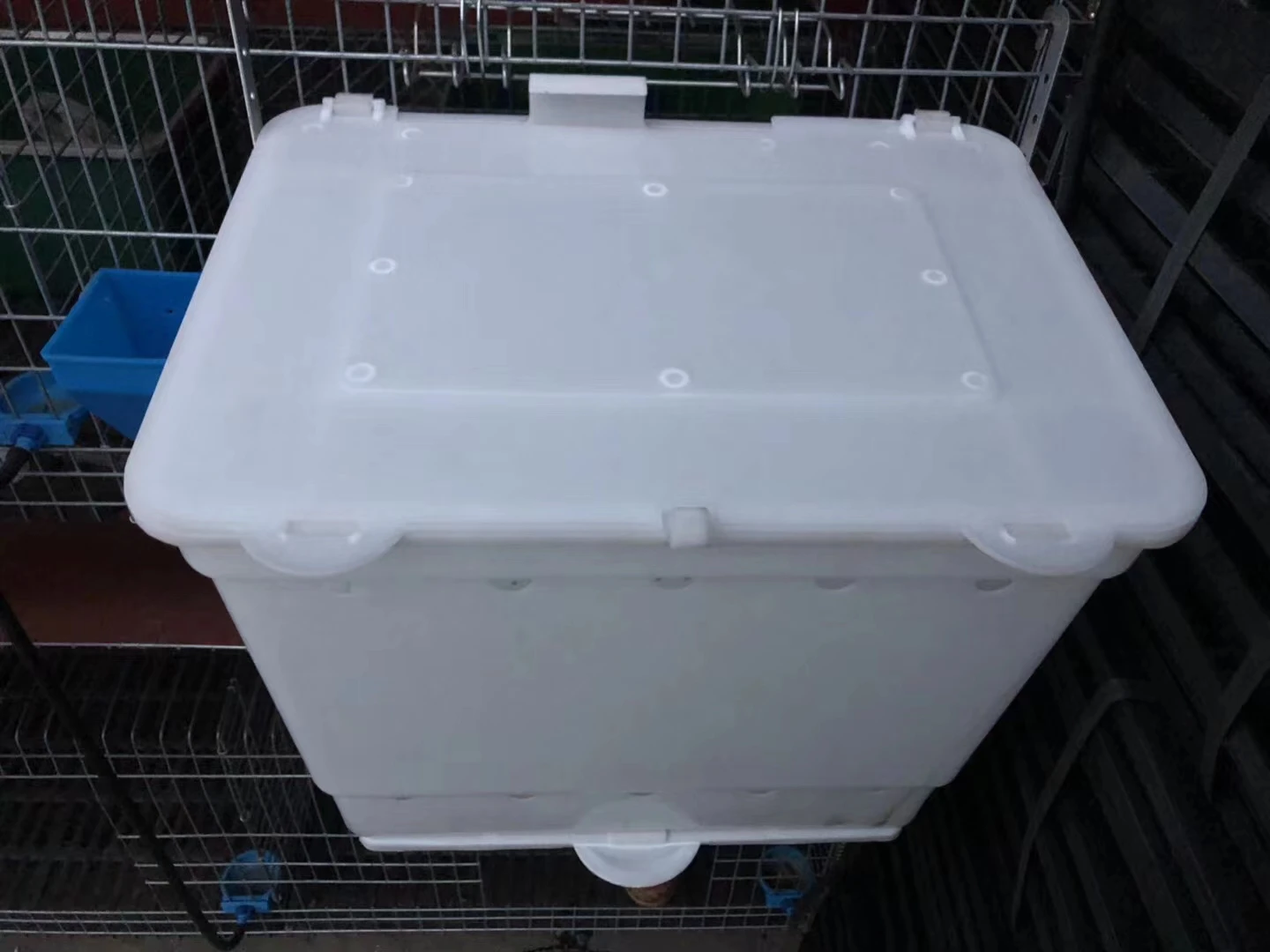 2023 Hot Sale Rabbit Cage Accessories Nest Box Outside Cages High