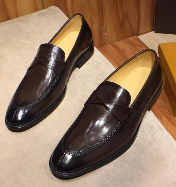 Zapatos De Cuero Brillantes Para Hombre,Calzado De Vestir,Para Oficina,A La  Moda,Novedad,Primavera,2021 - Buy Zapatos De Cuero Brillante,Zapatos,Zapatos  De Vestir De Los Hombres Product on Alibaba.com