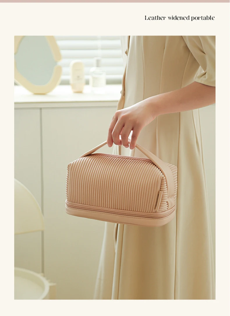 Custom Wholesale Double Layer PU Luxury High-End Travel Makeup Case Organizer Cosmetic Bags For Women