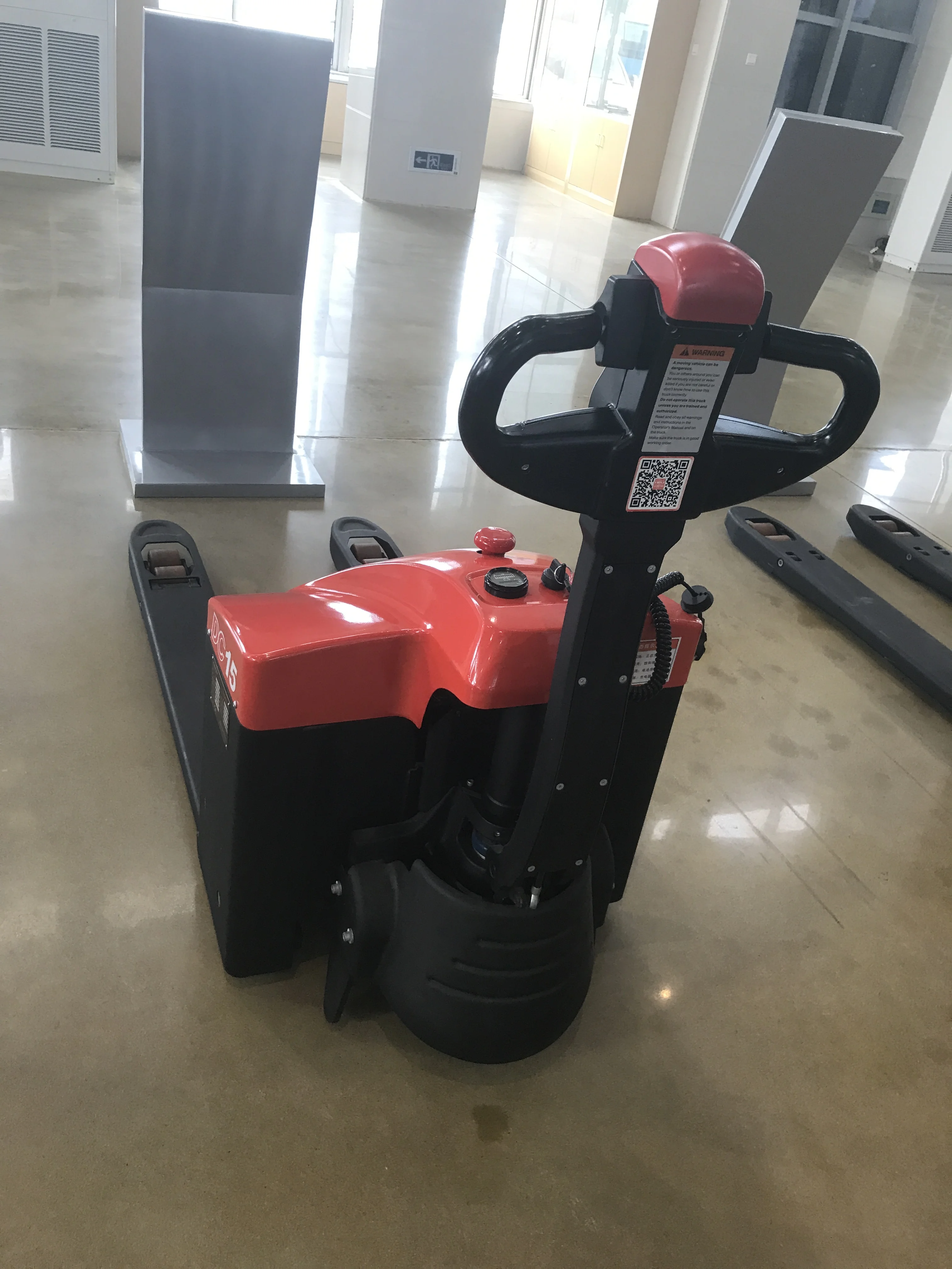 Heli 2 Ton Electric Pallet Truck Cbd30 Cbd20 Cbd25 Forklift In Stock ...