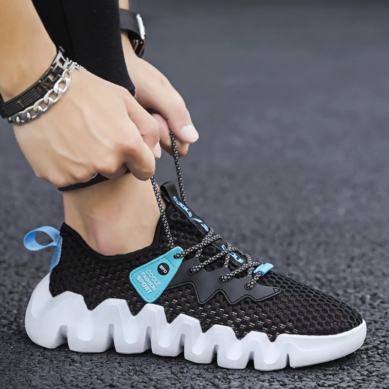 Оптовая продажа недорогие Легкие мужские кроссовки из дышащей сетки на заказ массивной подошве