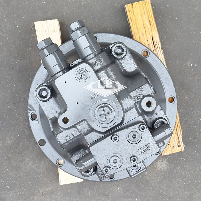 EC240 (4).jpg