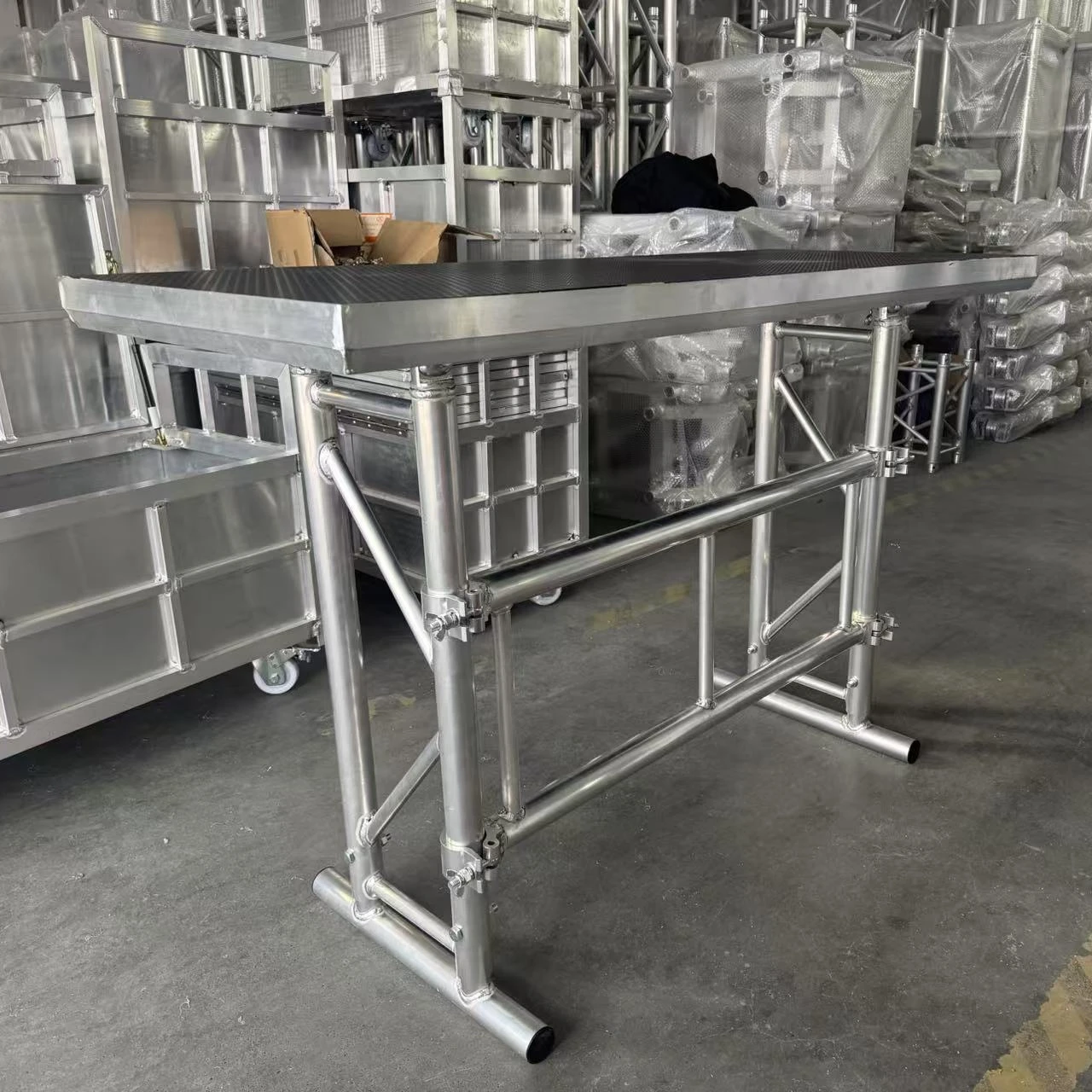 Portable DJ Table Adjustable Height Stage DJ Booth 1-1.5M