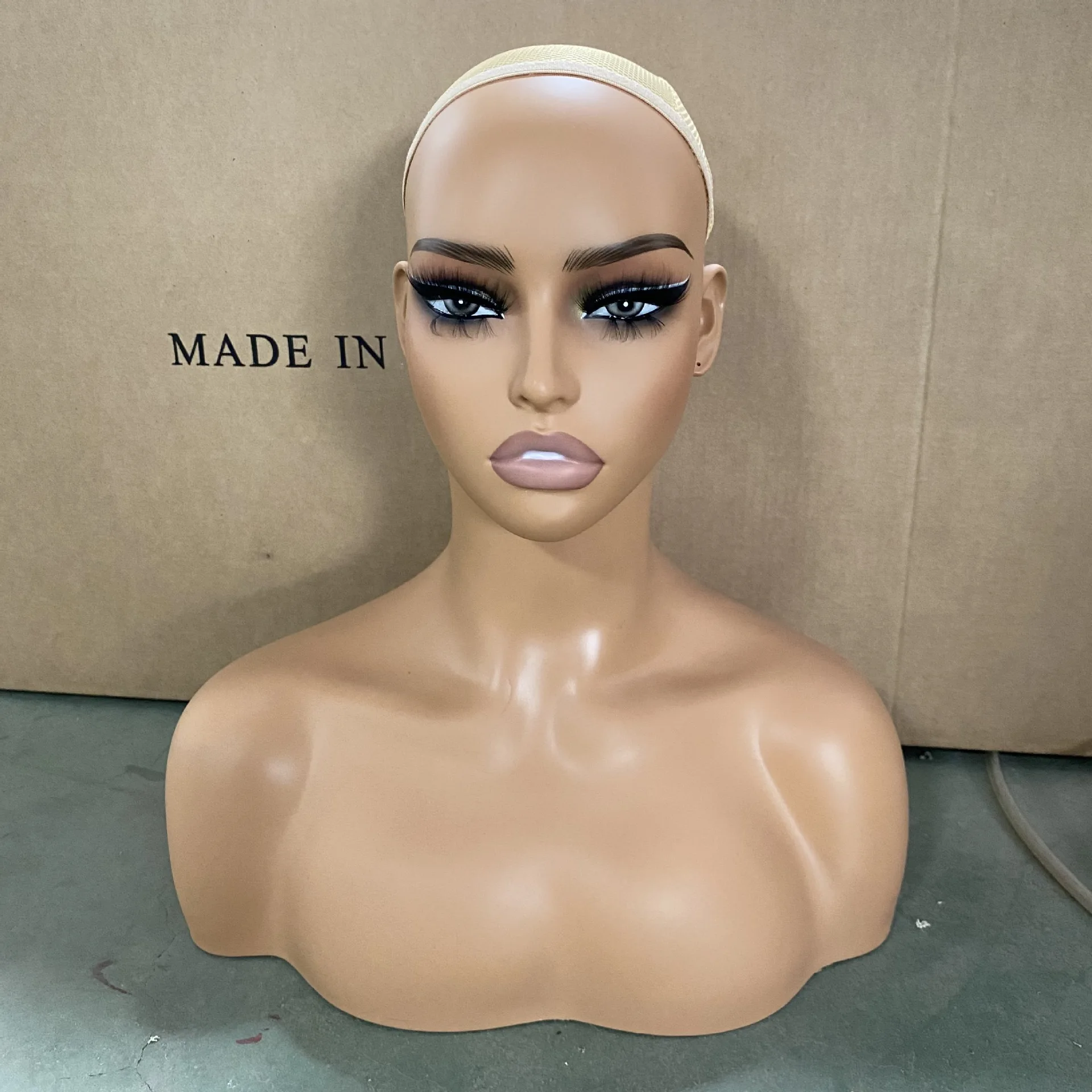 High Quality Pvc Realistic Mannequin Head With Bust Buy Wig Display   H7593394bb08a4fea8100ac9a22af28cfY 