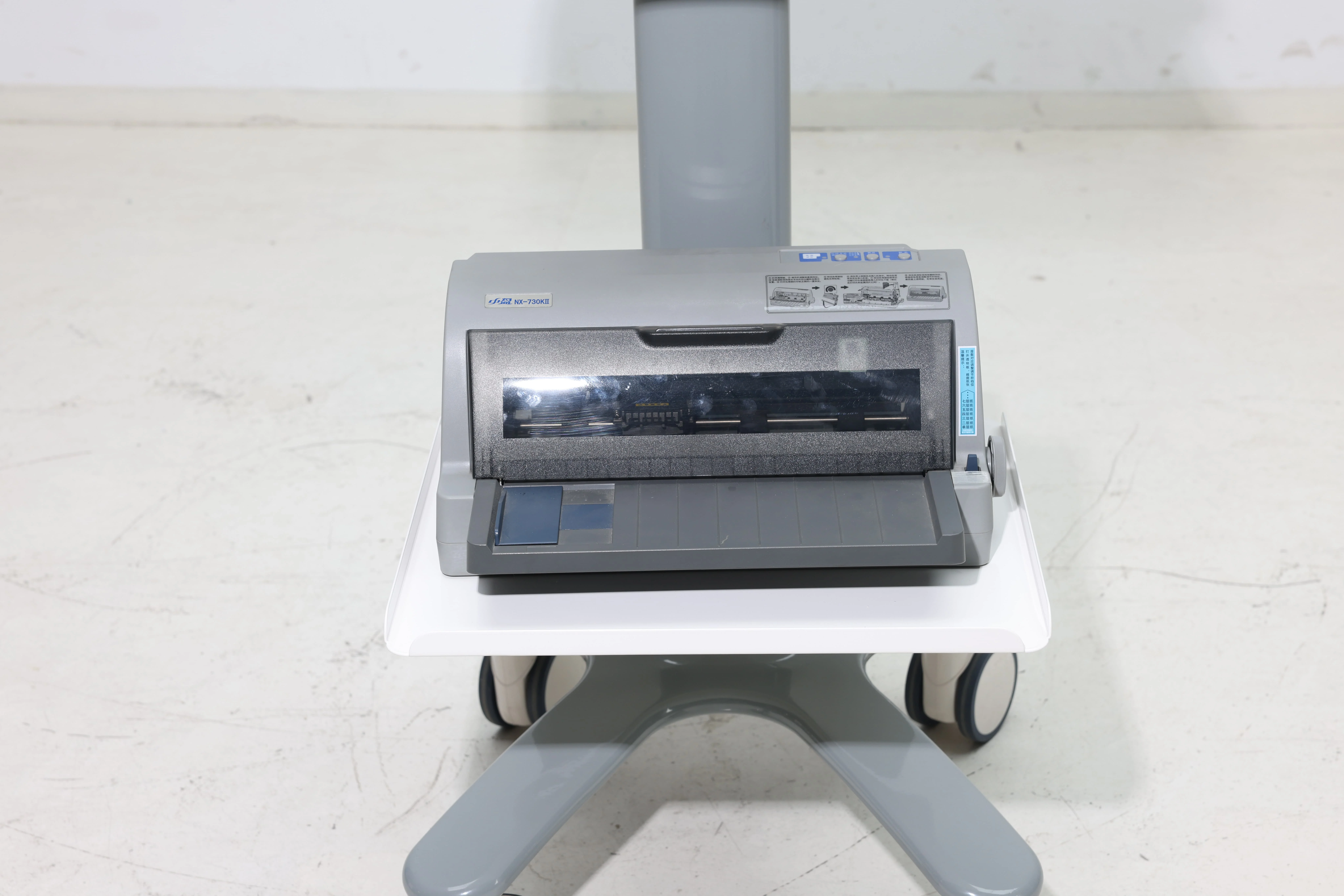 Diagnostic Hospital Medical Trolley ABS Modern Rotatable 90 Monitor Mount CE ISO Certified Heavy-Duty Wheels Dining Hotel 3