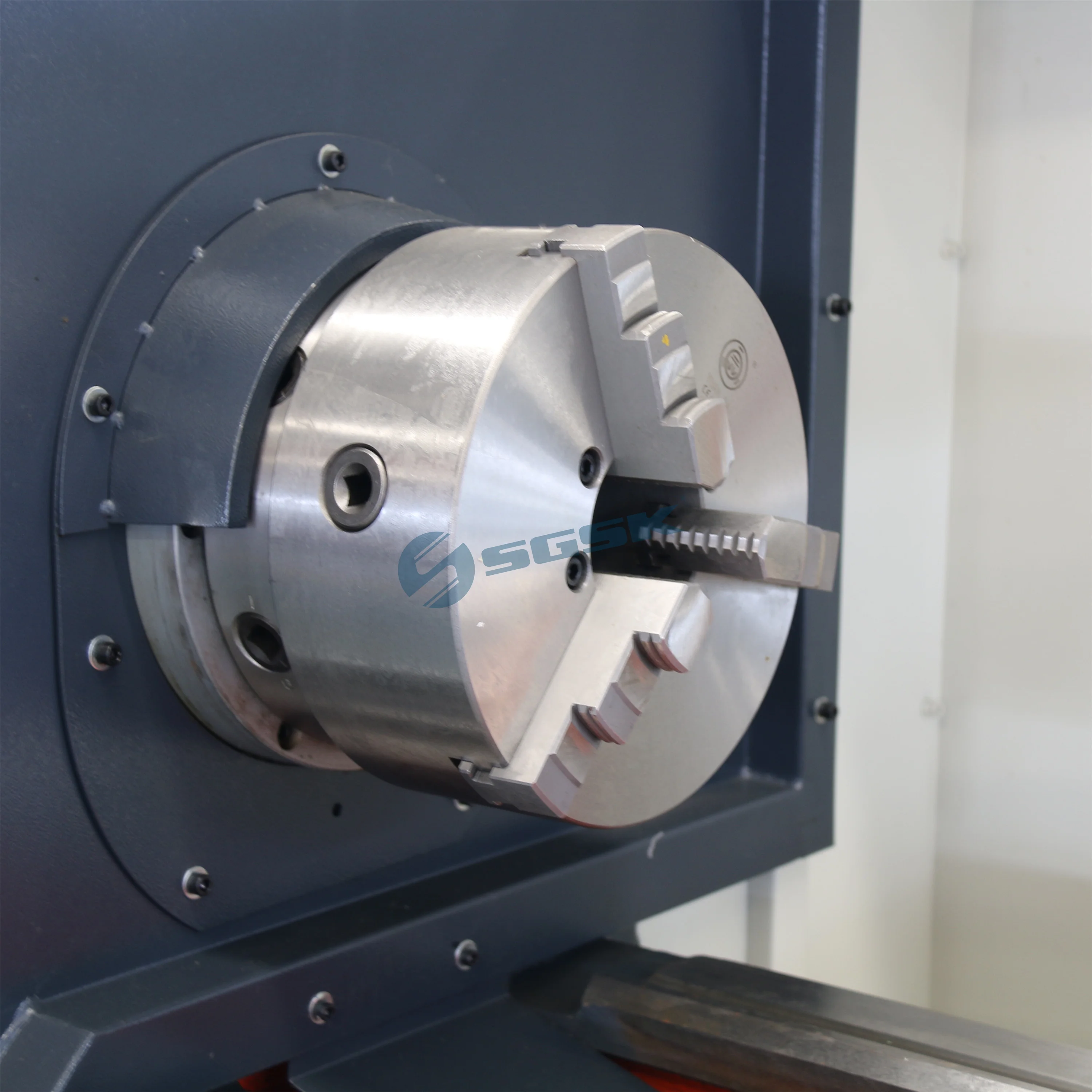 CNC Lathe bar Feeder CAK6166B CAK6166C Cnc Cincorn Lathe CNC Machine Tool Fully Automatic Horizontal Lathe