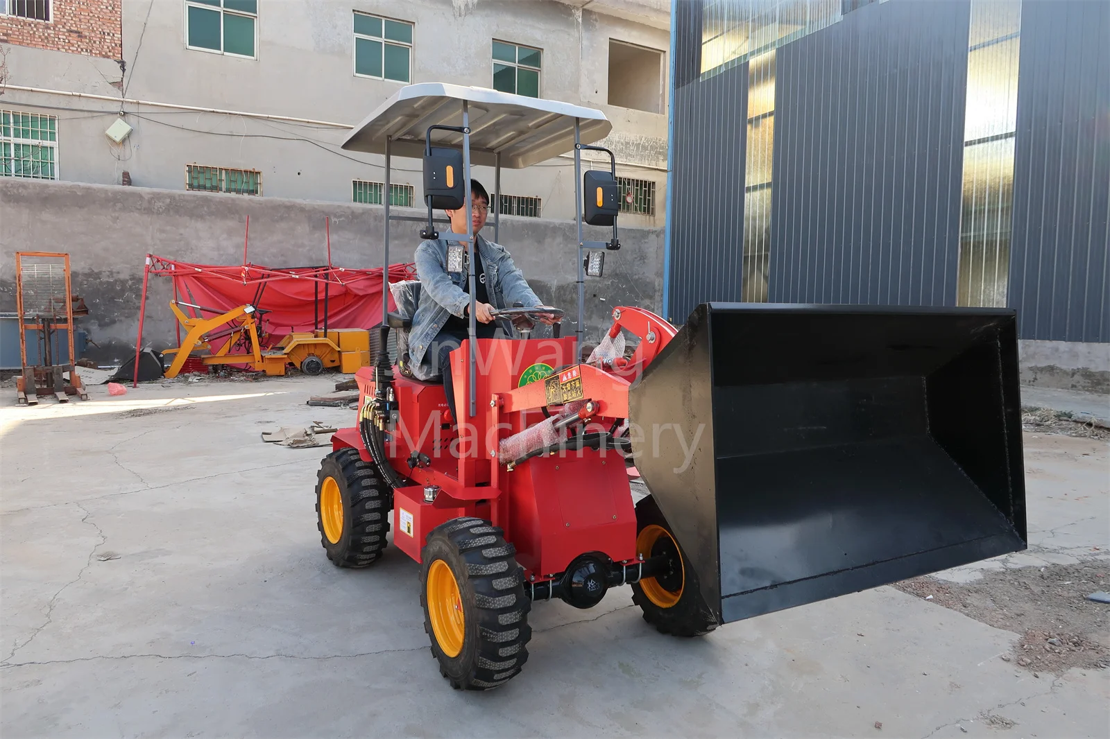 JINWANG Small 4 Wheel Mini Wheel Loader 400kg Compact Wheel Loader Heavy Machinery Loader