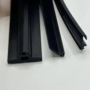 Weather-proof and age-resistant gasket upVC door and window sealing strip EPDM rubber gasket soundproof sealing door strip