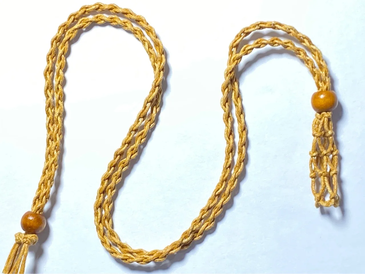 Trendy Macrame Necklace Holder Empty Fish Netted Quartz Crystal Raw Stone Cage for DIY Jewelry for Parties Weddings and Gifts