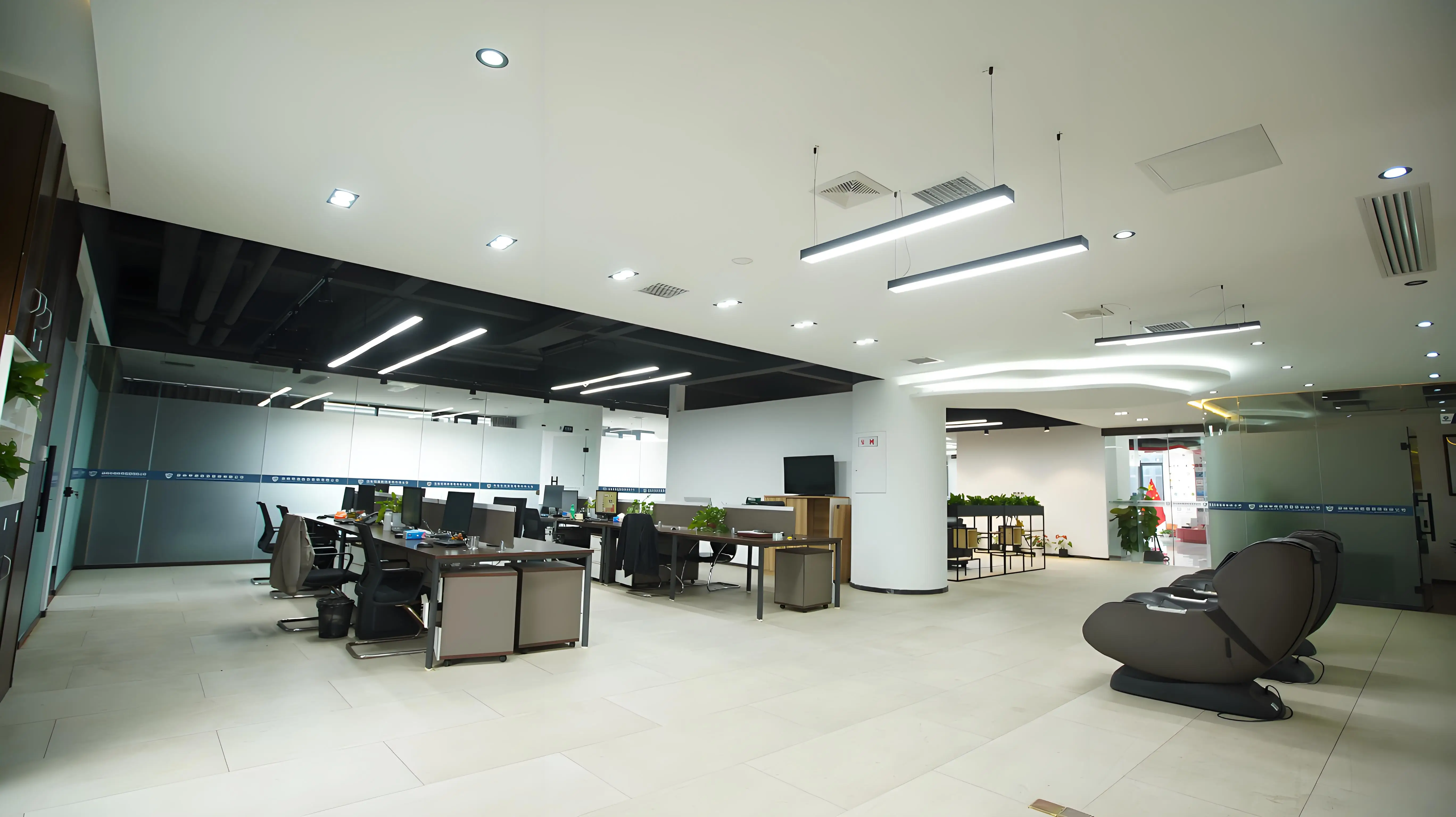 Shantou Zuocheng Electronic Commerce Co., Ltd. 1