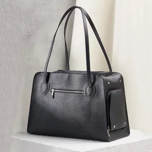 Custom Logo Black Saffiano Leather Fashion Outdoor Pet Dog Cat Travel Carrier Tote Bag Purse