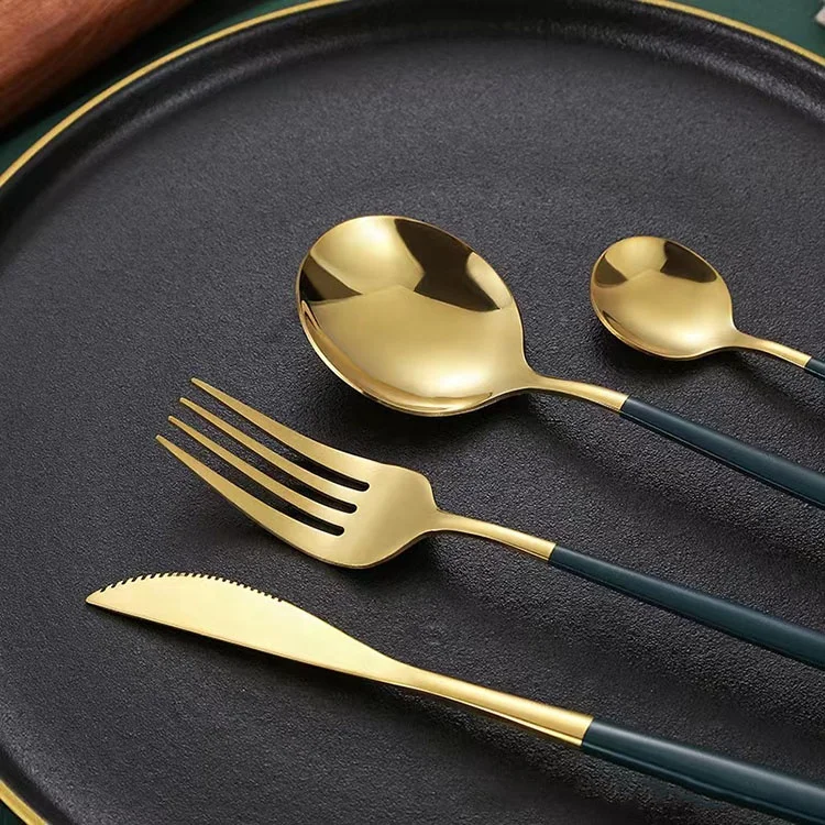 Hot Selling Luxury Stainless Steel Gold Cutlery With Knife Fork Spoon Flatware Set