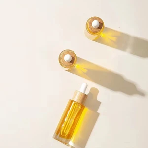 20ml Essential Oil clear Glass Dropper Bottle with Bamboo Cap Custom Bamboo Ring Dropper Bottle