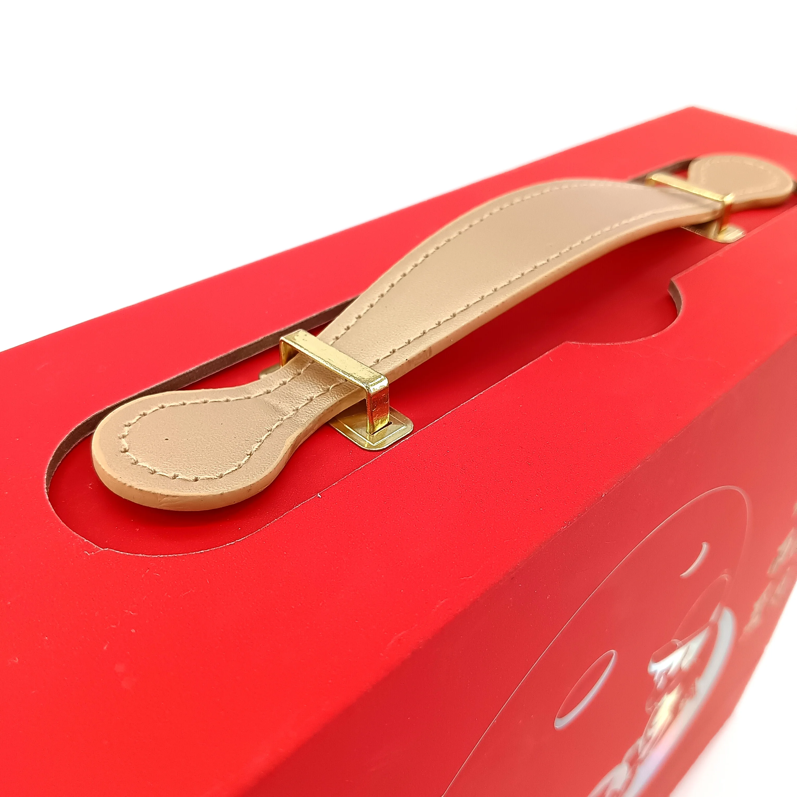 Luxurious Velvet Wedding Packaging Box Leather Handle Magnetic