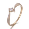 Anillo de oro macizo de 18 quilates con diamante de laboratorio