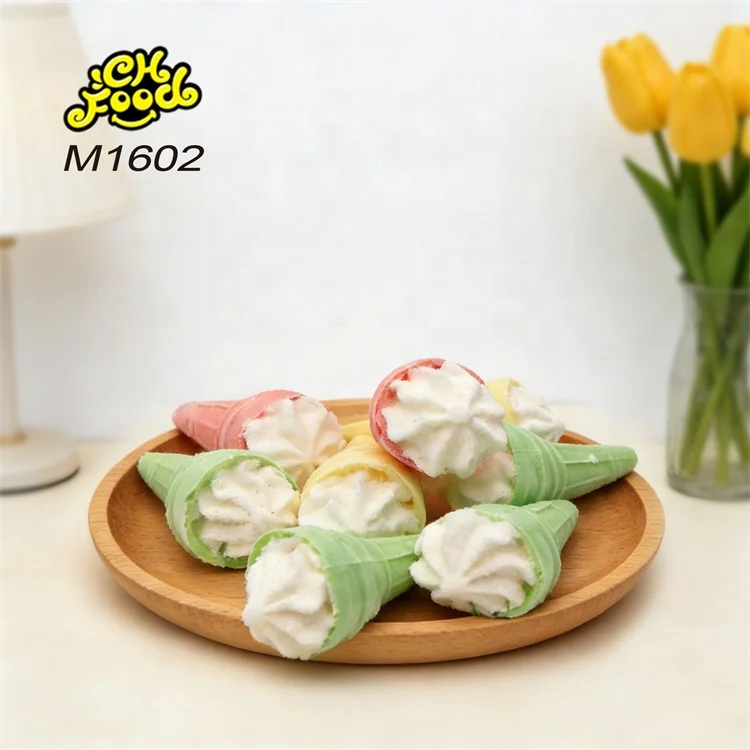 Low MOQ Wholesale Hot Selling Ice Cream Shape Crispy Crust Marshmallow Filled with Strawberry Fruit Jam Halal Snack Food Custom