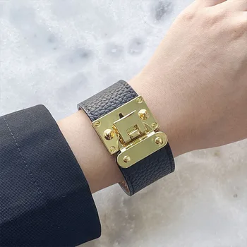 Hot Sale 18K Gold Plated PU Leather for Bracelet Bangle Popular Fashion Charm Jewelry for Women