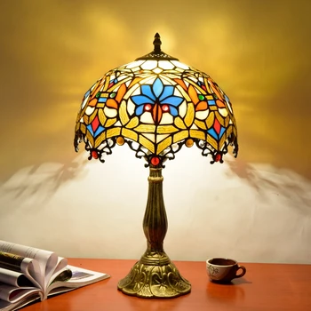 Home antique Tiffany table lamp bedside colored glass table lamp Hotel Baroque table lamp